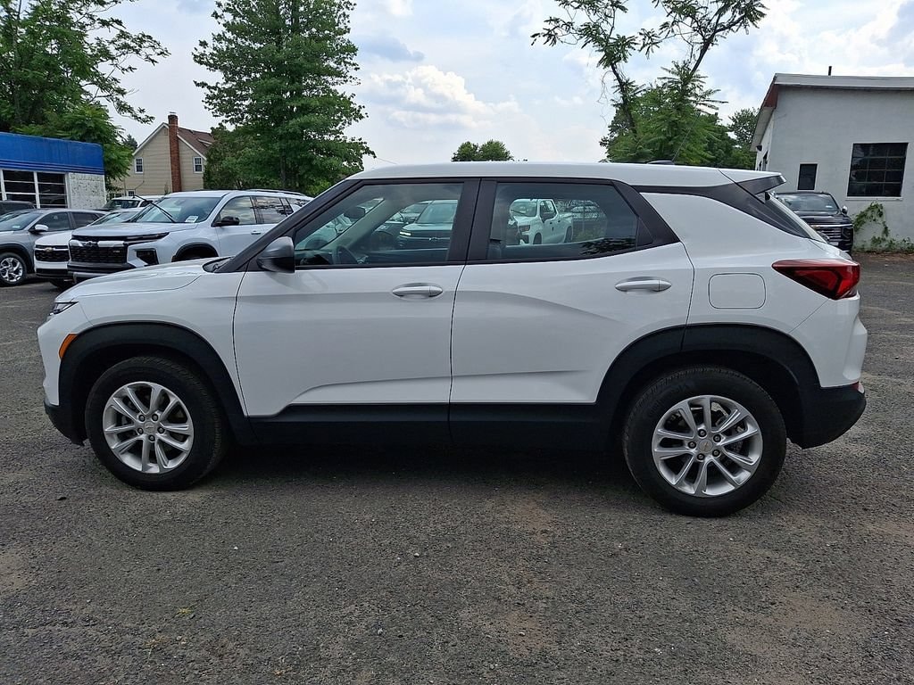 Used 2024 Chevrolet Trailblazer LS SUV