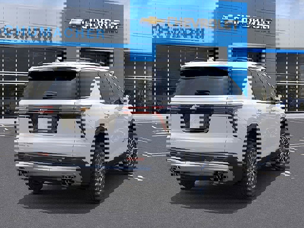 2026 Chevrolet Traverse photo 3
