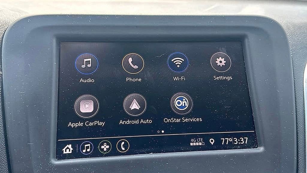 2020 Chevrolet Equinox LT - Photo 18