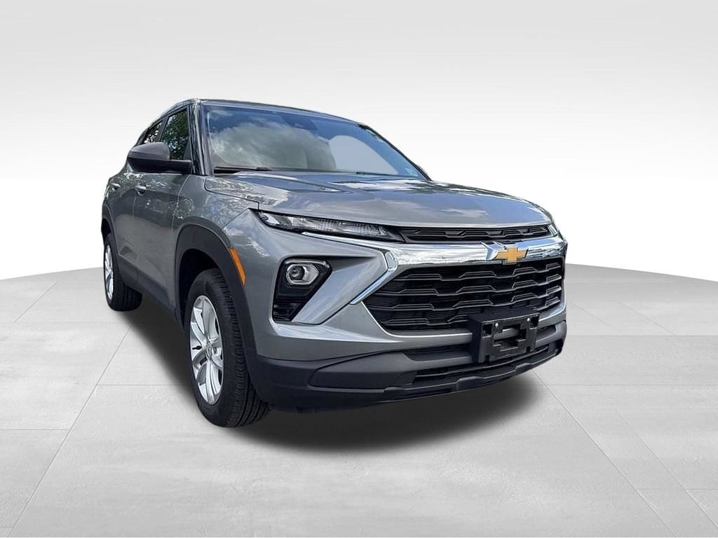Used 2024 Chevrolet Trailblazer LS SUV