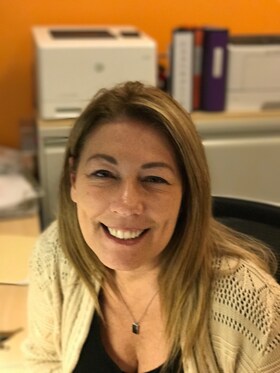 Staff member Lisa Daniolowicz from 03169059699d