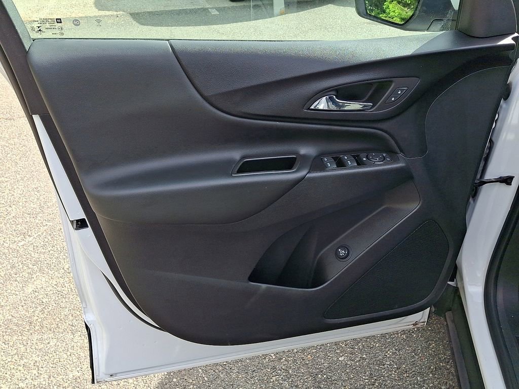 2023 Chevrolet Equinox LT - Photo 13