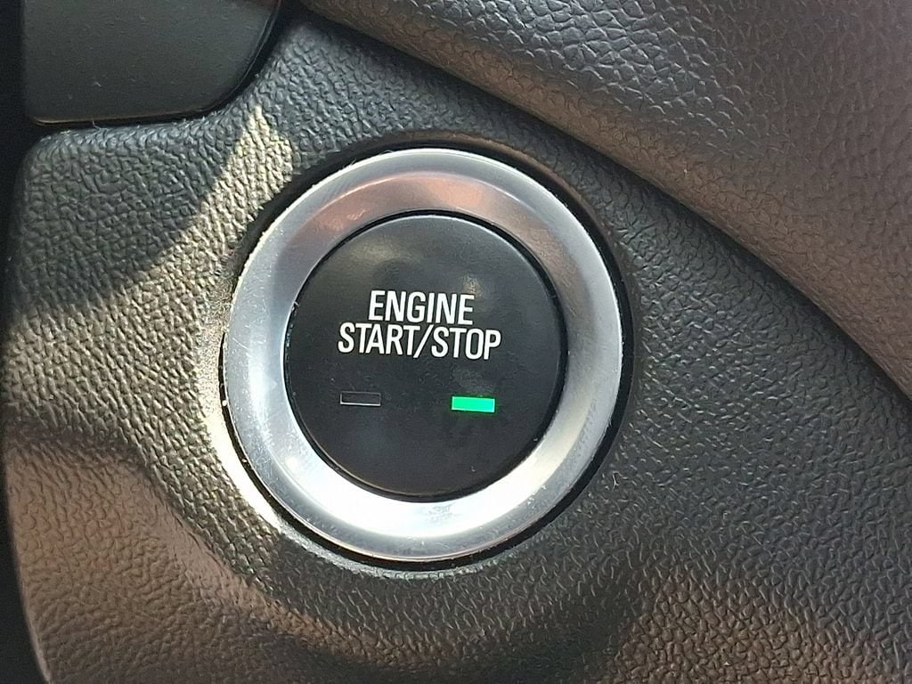2020 Chevrolet Equinox LT - Photo 23