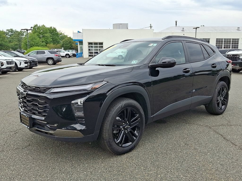 Used 2024 Chevrolet Trax Activ SUV