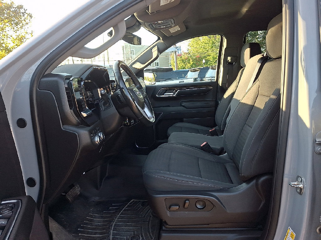 2024 GMC Sierra 1500 Elevation - Photo 12