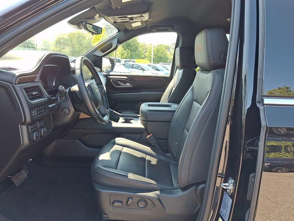 2024 Chevrolet Suburban High Country - Photo 13
