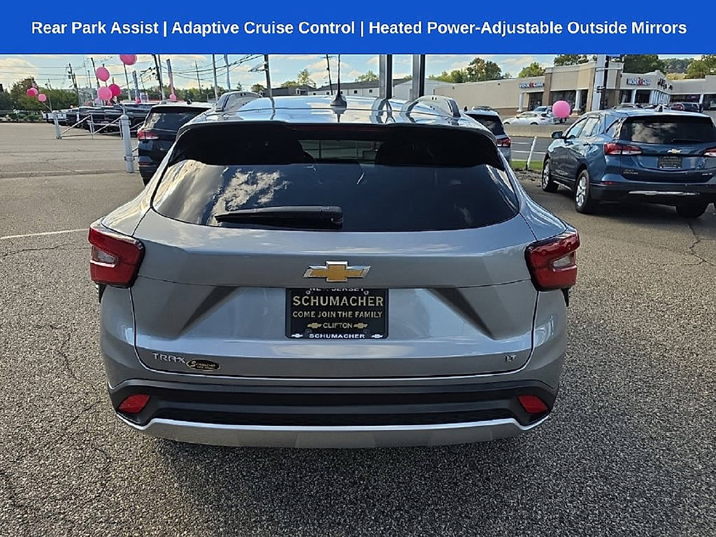 Used 2024 Chevrolet Trax LT SUV