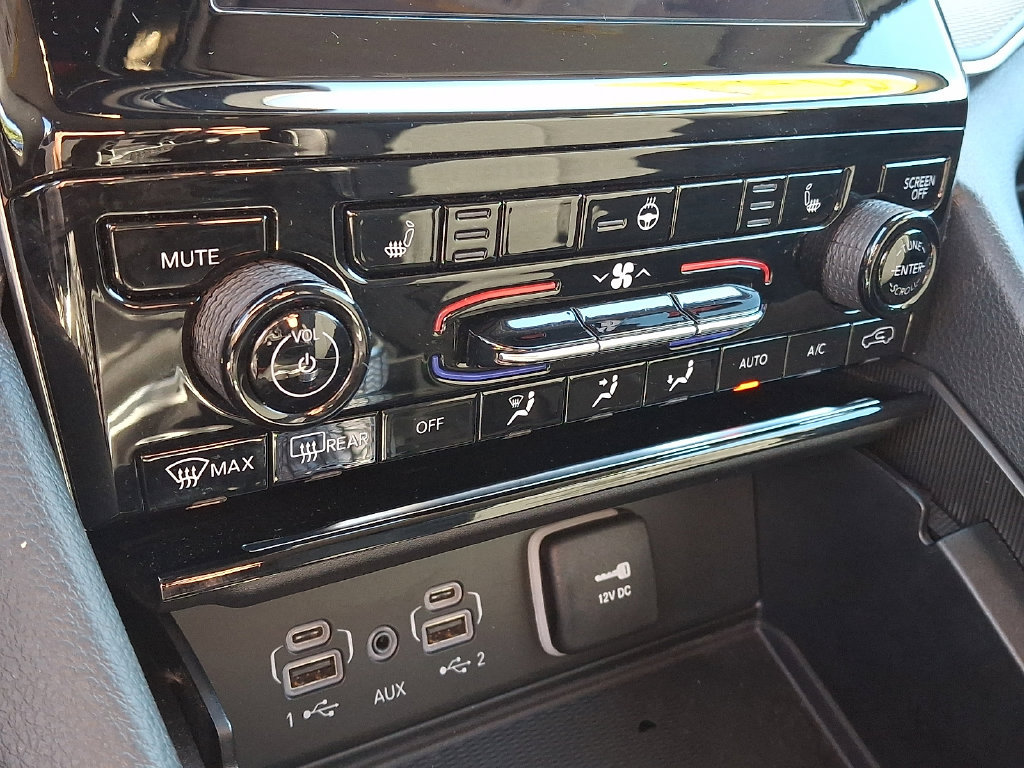 2023 Jeep Grand Cherokee Laredo - Photo 15