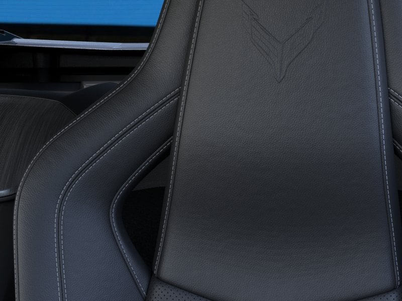 2027 Chevrolet Corvette 2LT - Photo 21