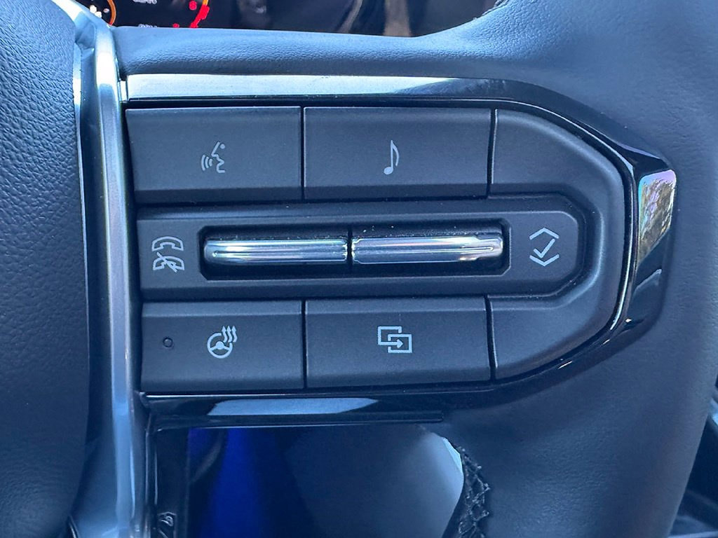 2026 Chevrolet Colorado ZR2 - Photo 25