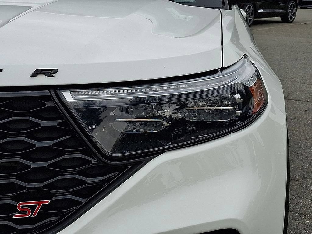 2024 Ford Explorer ST - Photo 9