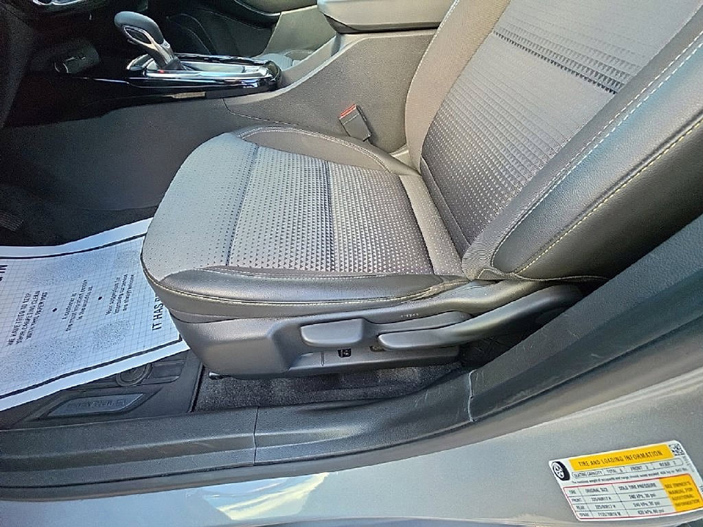 2024 Chevrolet Trax LT - Photo 14