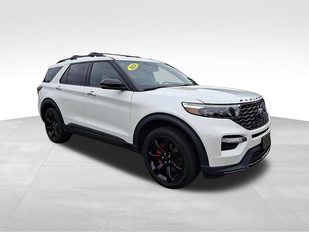Used 2024 Ford Explorer ST SUV