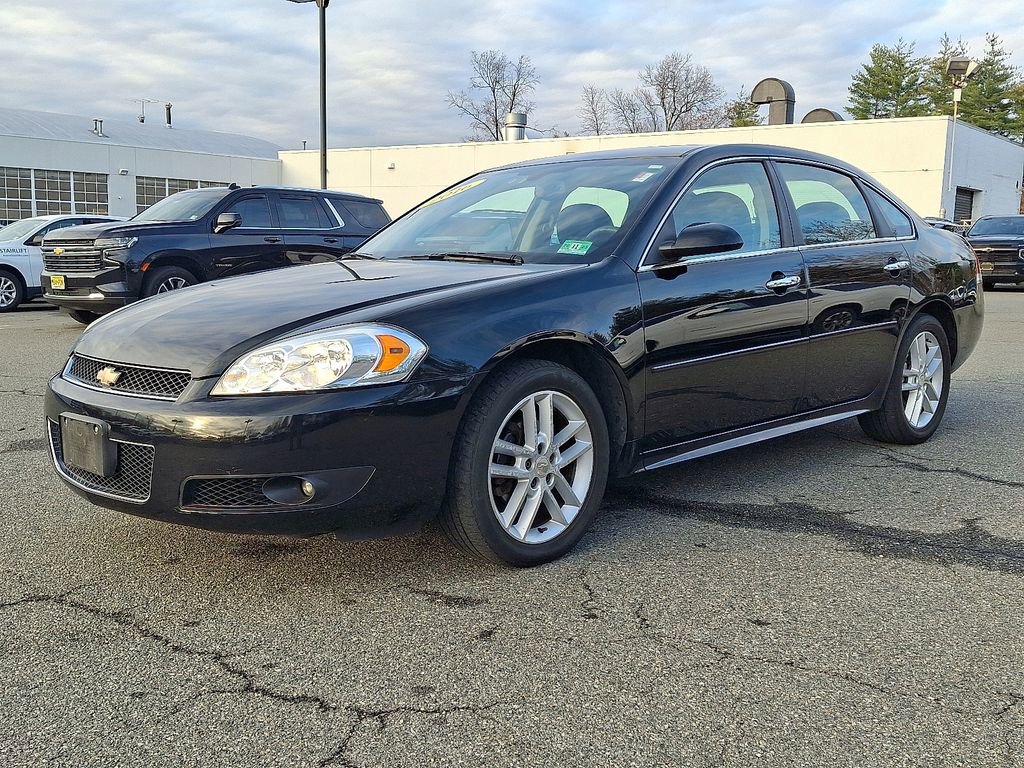 2016 Chevrolet Impala Limited LTZ Fleet photo 3