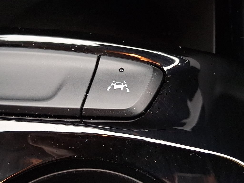 2024 Chevrolet Trax LT - Photo 24