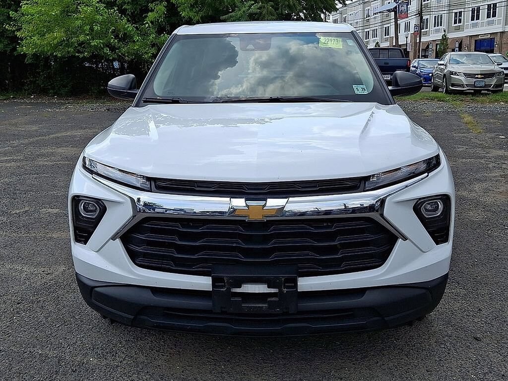 Used 2024 Chevrolet Trailblazer LS SUV