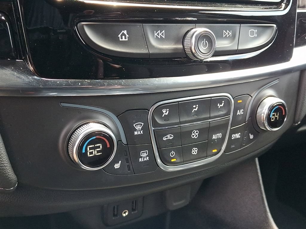 2023 Chevrolet Traverse 1LT - Photo 15