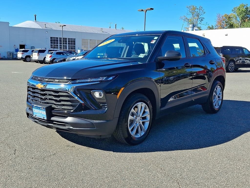 Used 2024 Chevrolet Trailblazer LS SUV