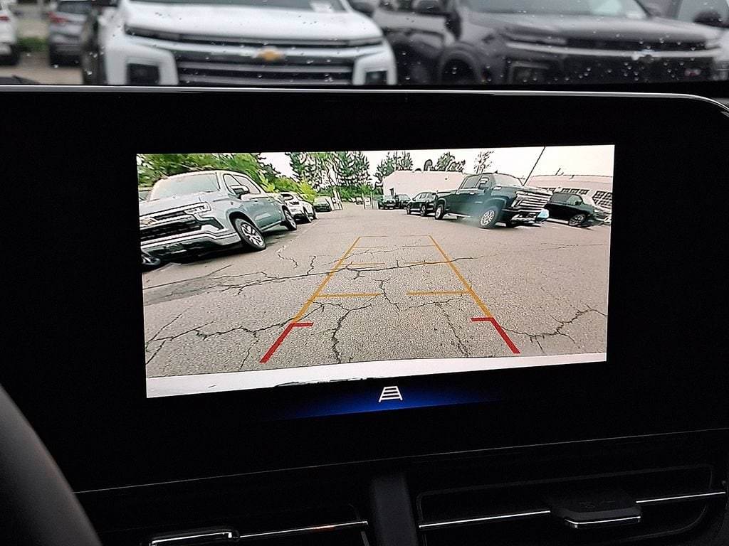 2024 Chevrolet Trax LT - Photo 17