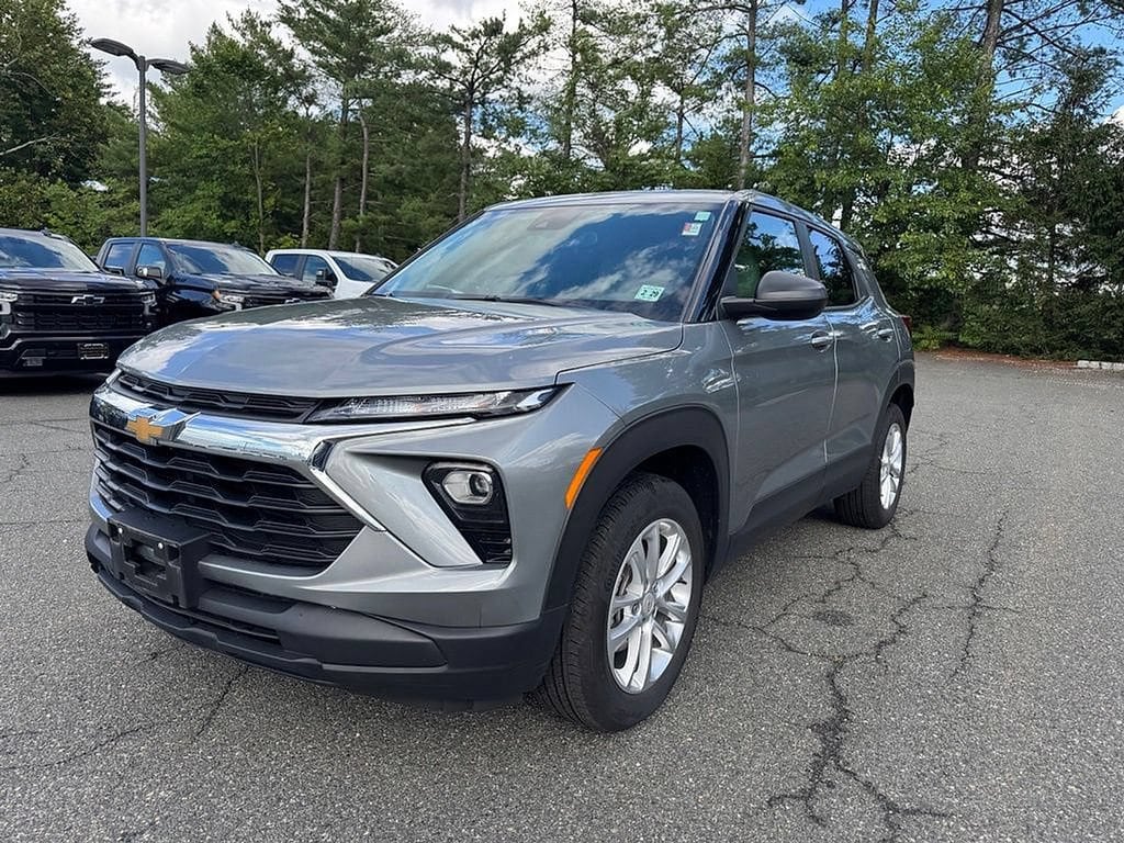 Used 2024 Chevrolet Trailblazer LS SUV
