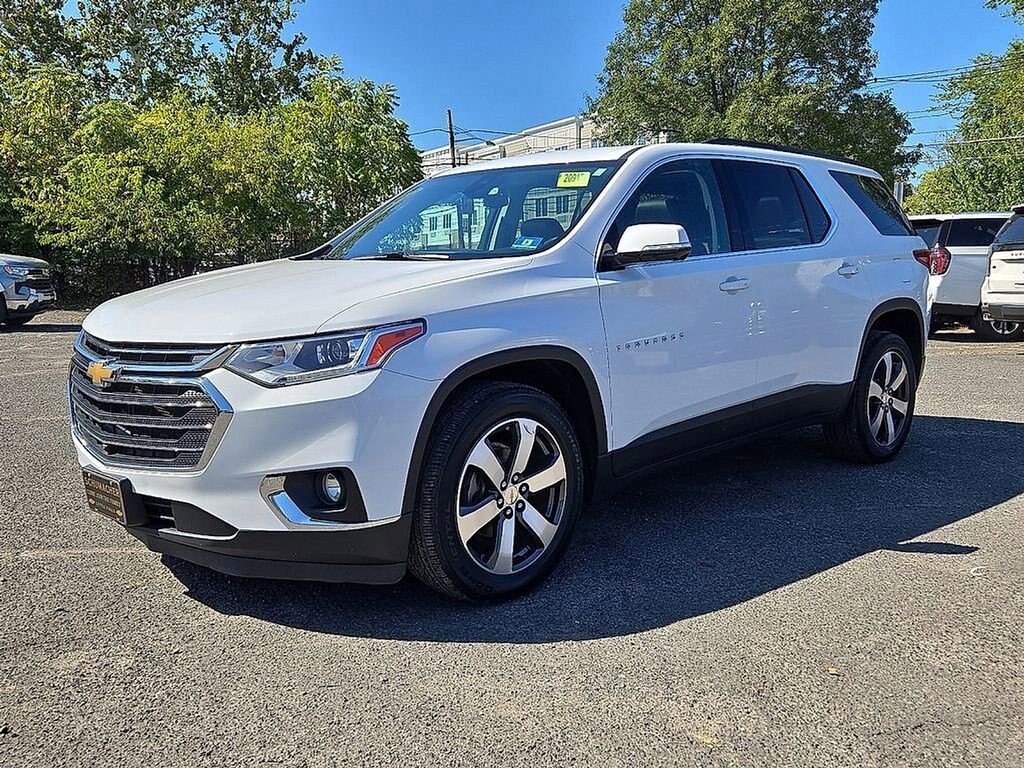 Used 2020 Chevrolet Traverse LT Leather SUV