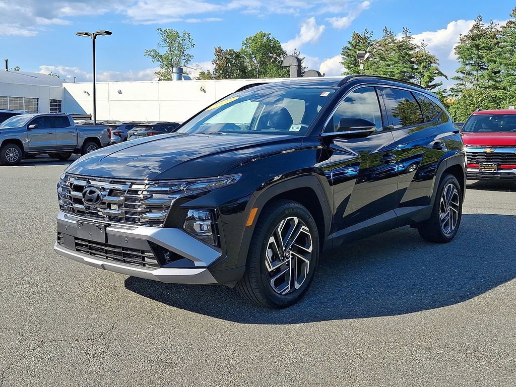 2025 Hyundai Tucson Limited photo 3