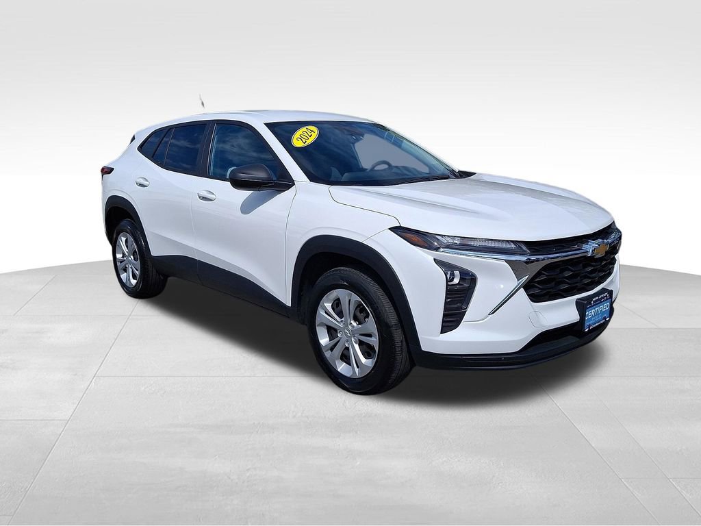 2024 Chevrolet Trax LS's photo