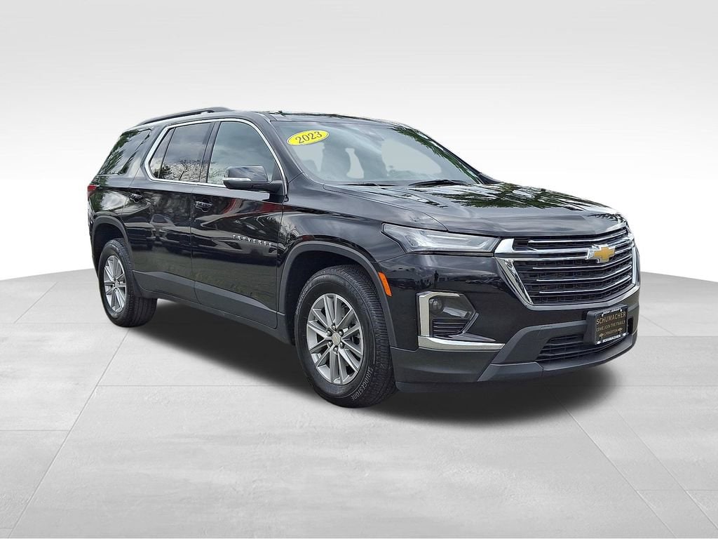 Used 2023 Chevrolet Traverse LT Cloth SUV