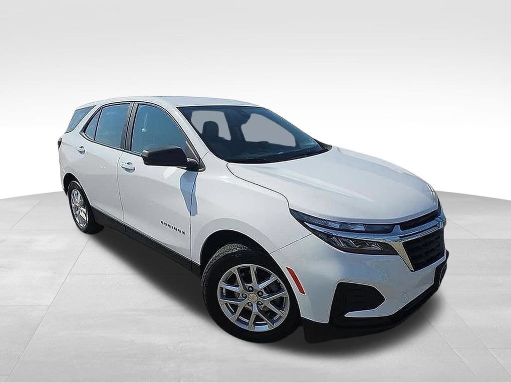 Used 2023 Chevrolet Equinox LS SUV