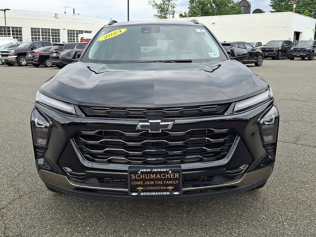 Used 2024 Chevrolet Trax Activ SUV