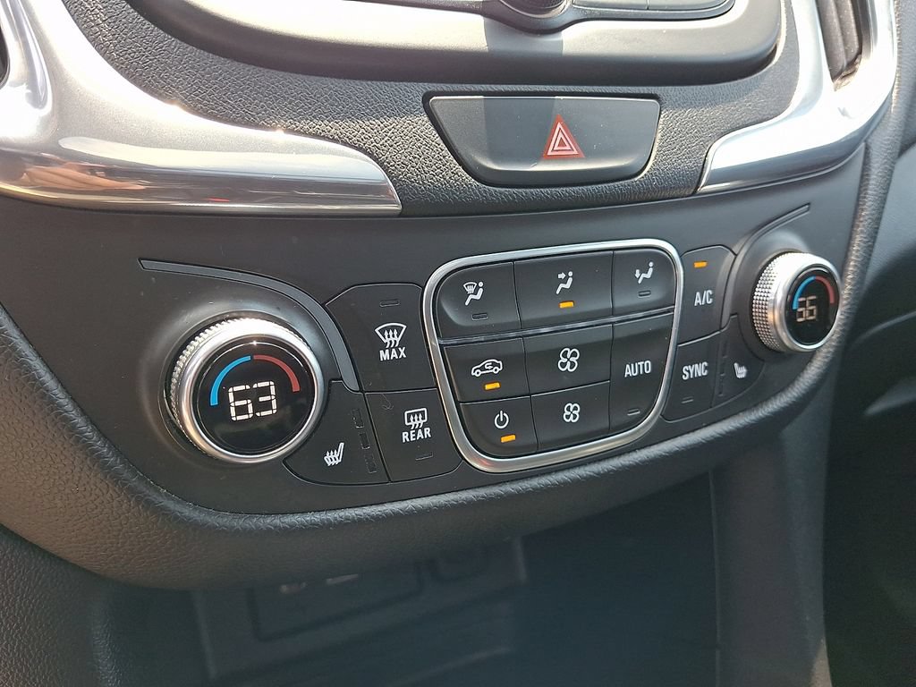 2020 Chevrolet Equinox LT - Photo 16