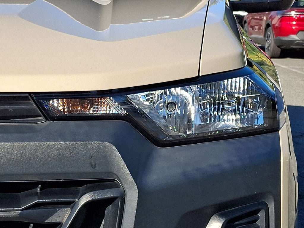 2023 Chevrolet Colorado Work Truck - Photo 9