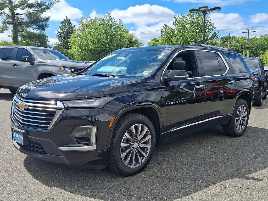 Used 2023 Chevrolet Traverse Premier SUV