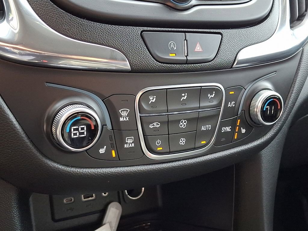 2023 Chevrolet Equinox LT - Photo 16
