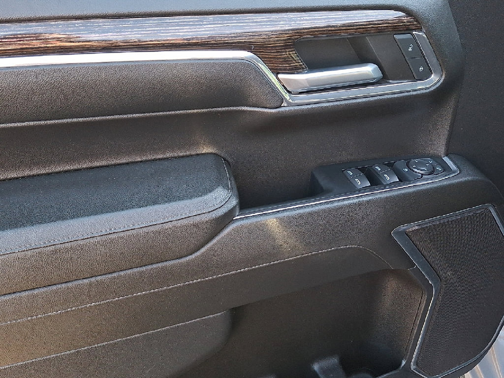 2024 GMC Sierra 1500 Elevation - Photo 11