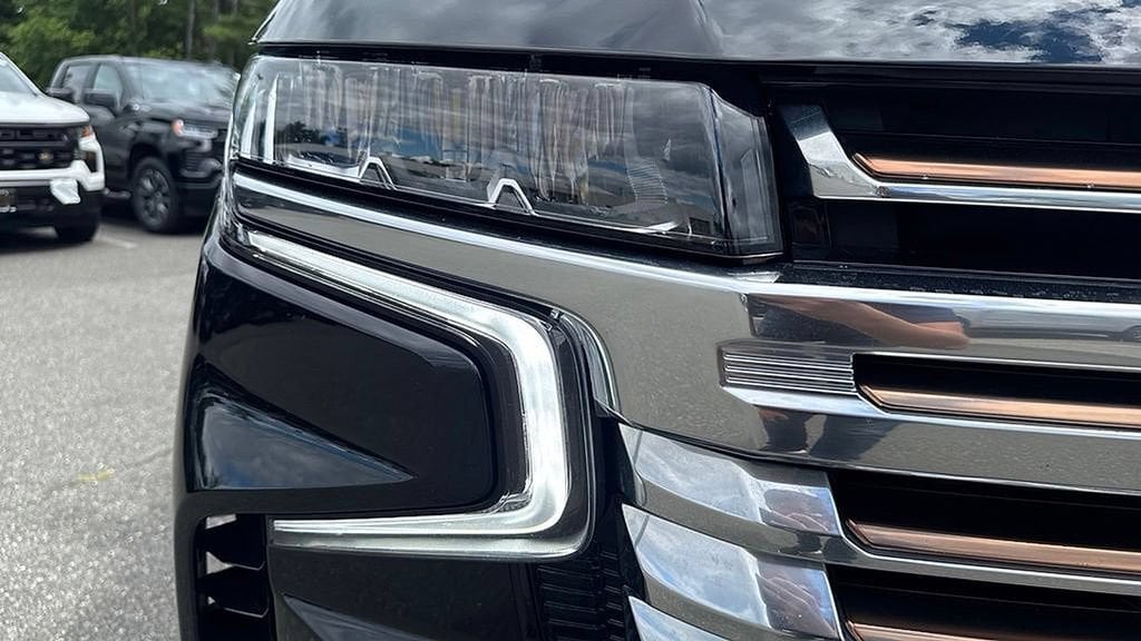 2024 Chevrolet Suburban High Country - Photo 13