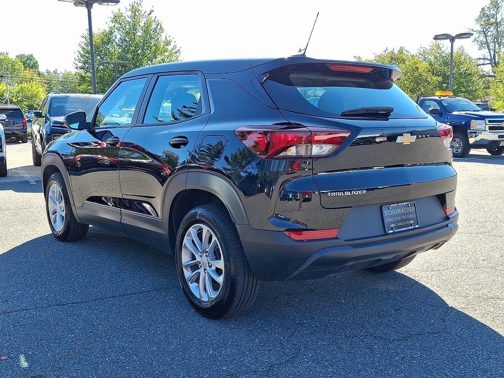 Used 2024 Chevrolet Trailblazer LS SUV