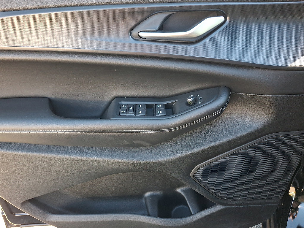 2023 Jeep Grand Cherokee Laredo - Photo 12