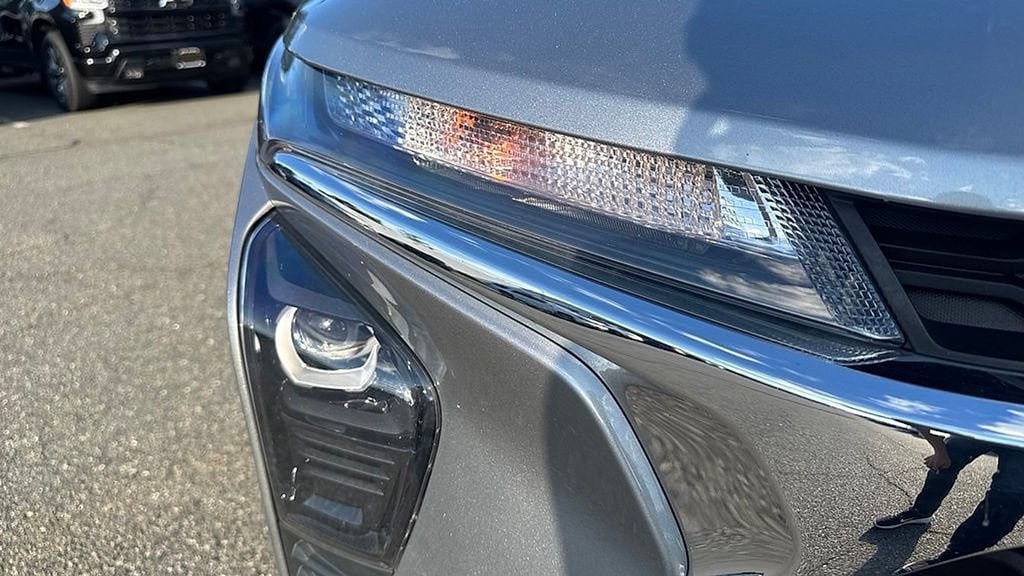 2024 Chevrolet Trax LS - Photo 9