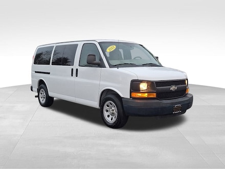 2013 Chevrolet Express Passenger 1500 LS Van