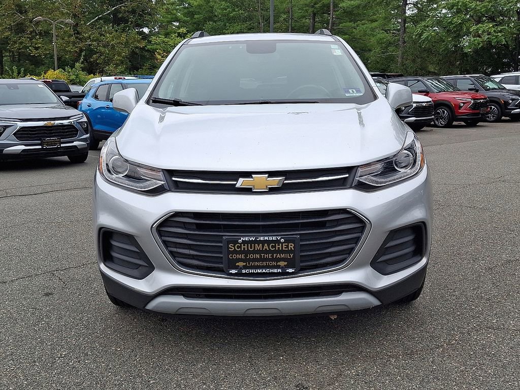 2019 Chevrolet Trax LT photo 2