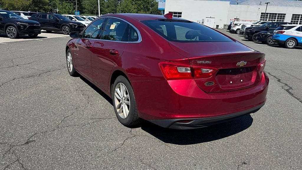 Used 2017 Chevrolet Malibu LT Sedan