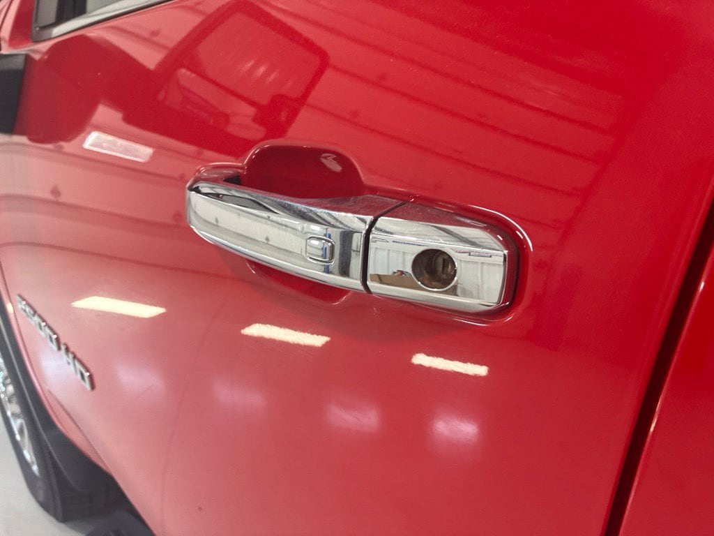 2024 Chevrolet Silverado 2500HD LTZ - Photo 17