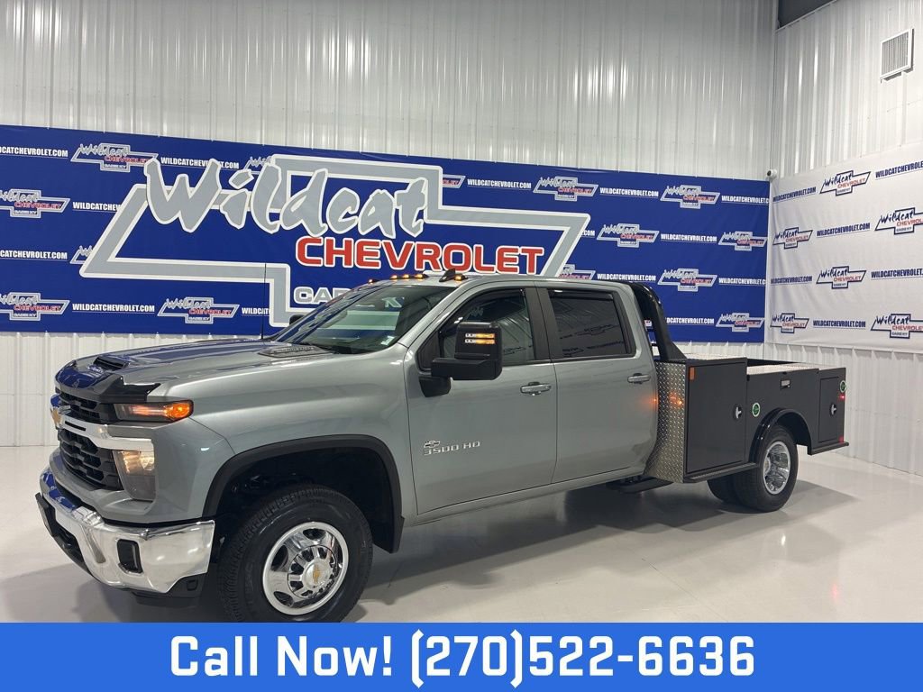 2024 Chevrolet Silverado HD LT 4WD Crew Cab Standard Box SRW's photo