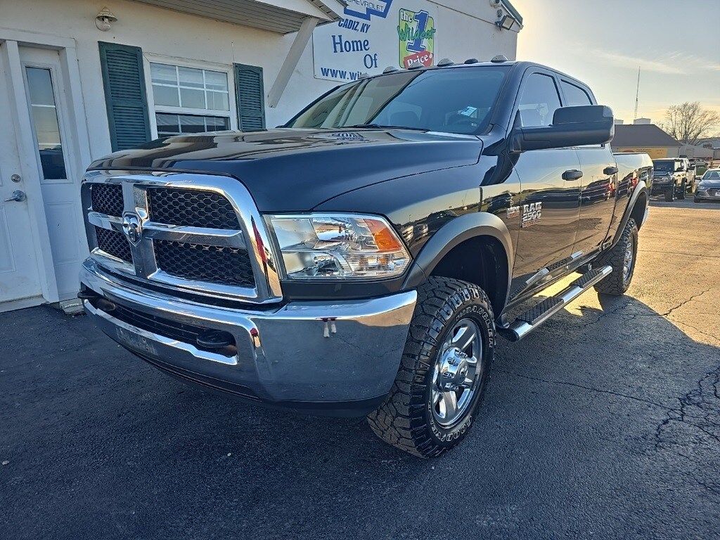 2018 Ram 2500 Tradesman photo 3