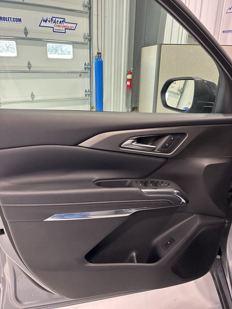 2026 Chevrolet Traverse LT - Photo 15