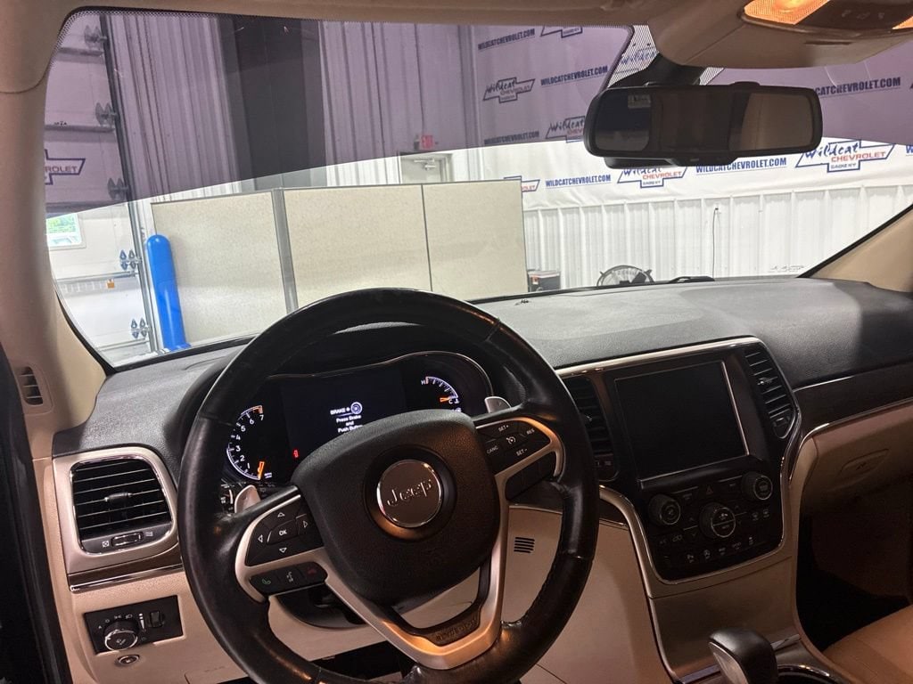 Used 2016 Jeep Grand Cherokee Limited with VIN 1C4RJFBG5GC335023 for sale in Cadiz, KY