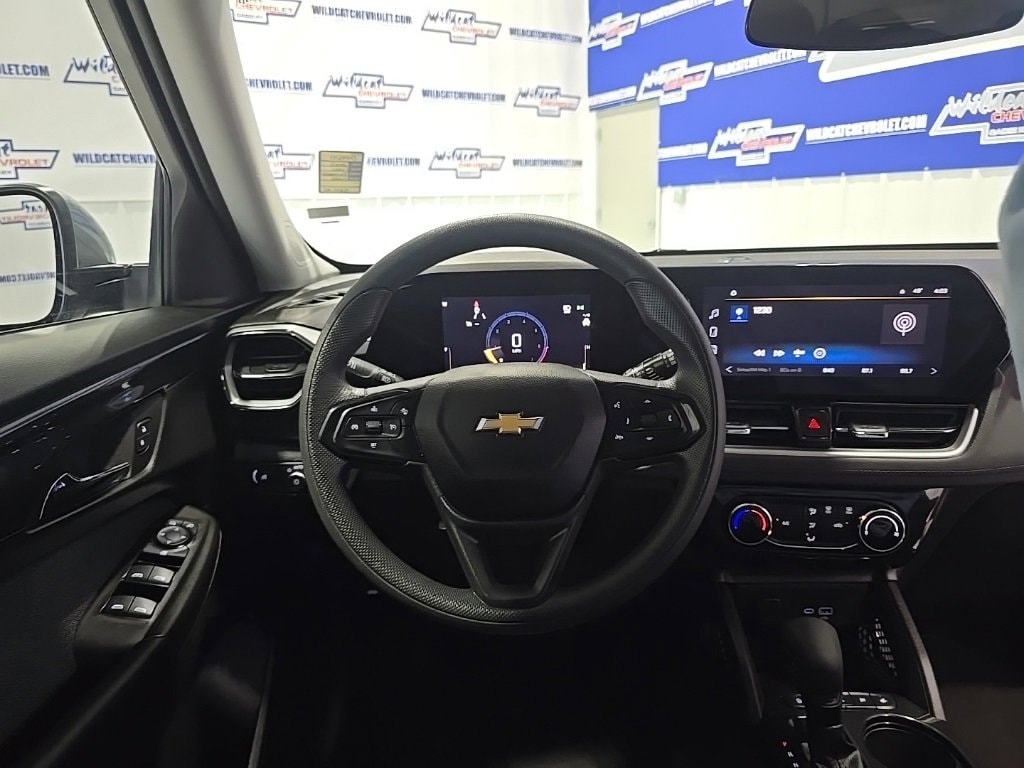 Used 2025 Chevrolet Trailblazer LT SUV