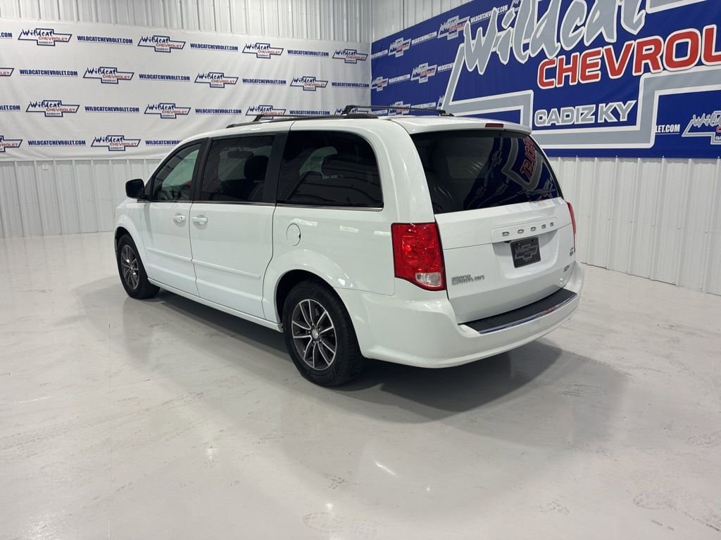 Used 2017 Dodge Grand Caravan SXT