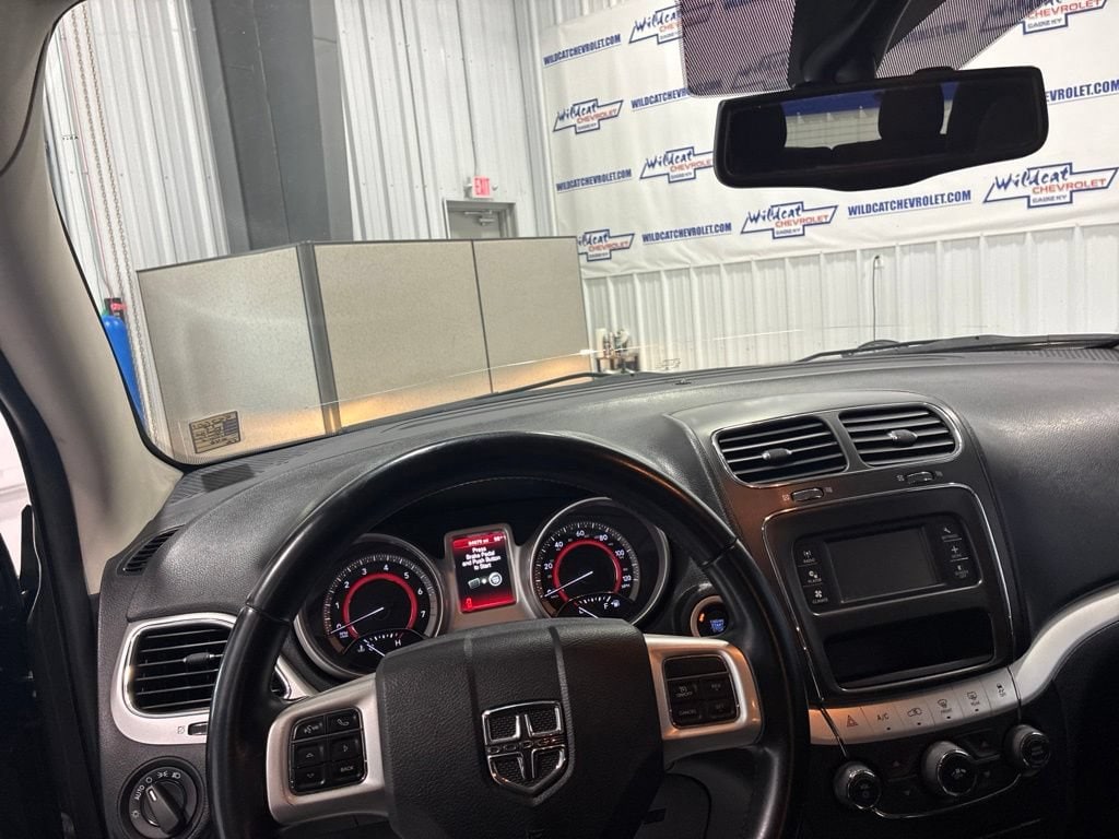 Used 2017 Dodge Journey SE with VIN 3C4PDCAB7HT552601 for sale in Cadiz, KY